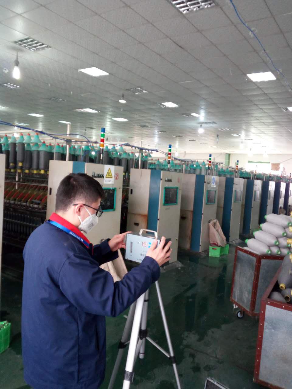 经纬纺织检测现场